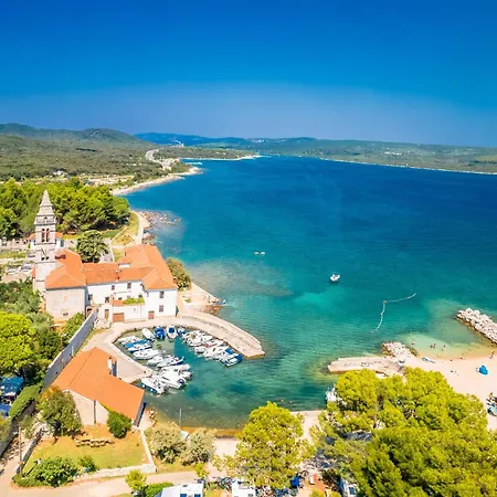 Near In 14856 Mali Losinj