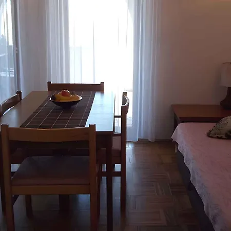 Apartman Near In 14856 Mali Losinj